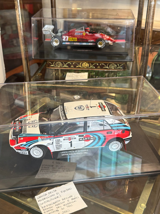 Lancia Delta modellino Kyosho restaurata